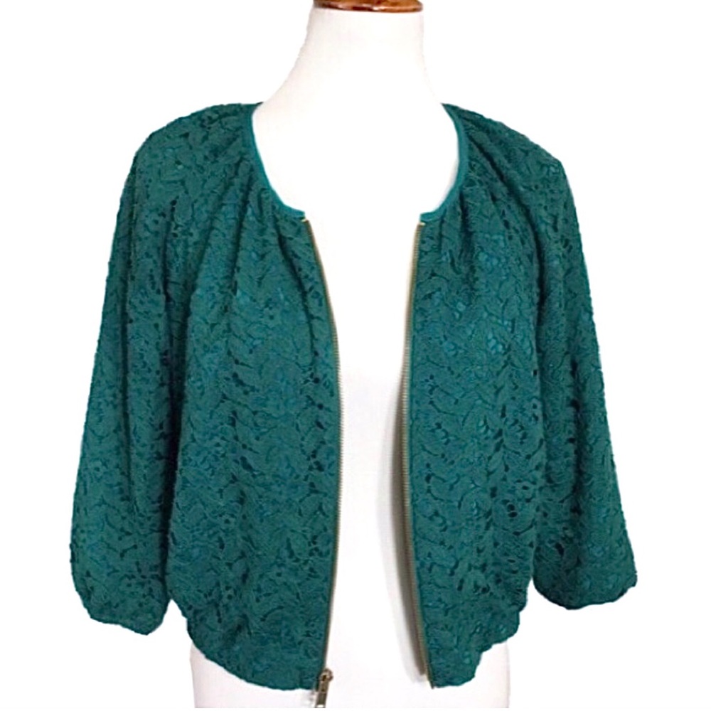 2/$20🌸 Urban Outfitters Lace Zip Up Shell Jacket